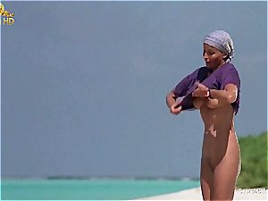 mind-blowing Bo Derek showing off her unshaved gash at the beach