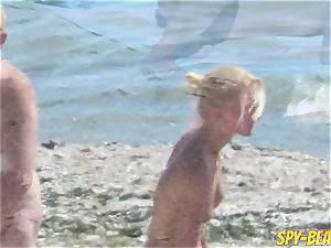 hidden cam unexperienced naked Beach mummies Hidden web cam Close Up